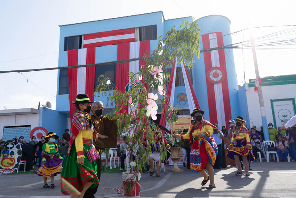 ¡Felices Fiestas Patrias Perú!