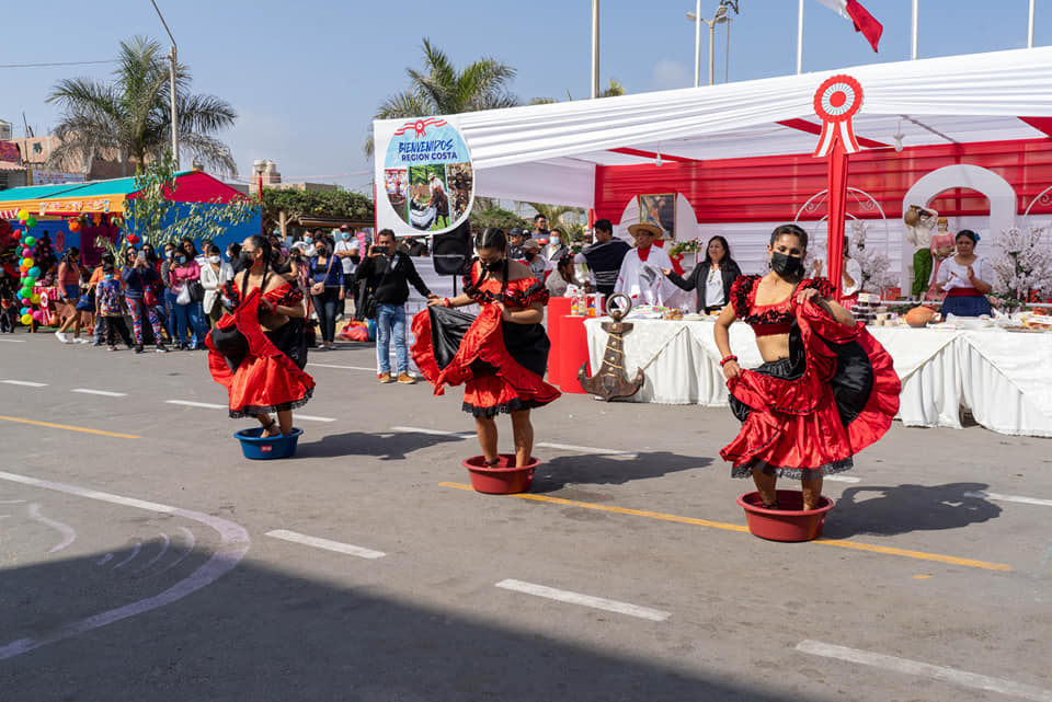 ¡Felices Fiestas Patrias Perú!
