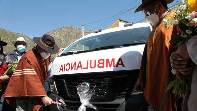 Minsa inició distribución de modernas y equipadas ambulancias en Apurímac y Ayacucho