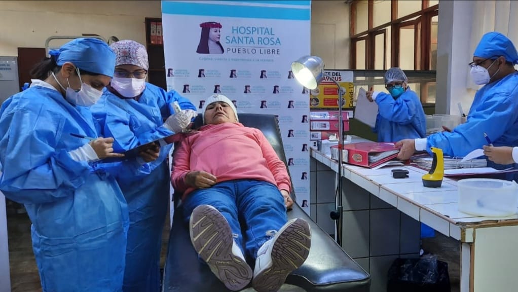 Odontólogos del Hospital Santa Rosa evalúan a 78 adultos con diversos grados de discapacidad