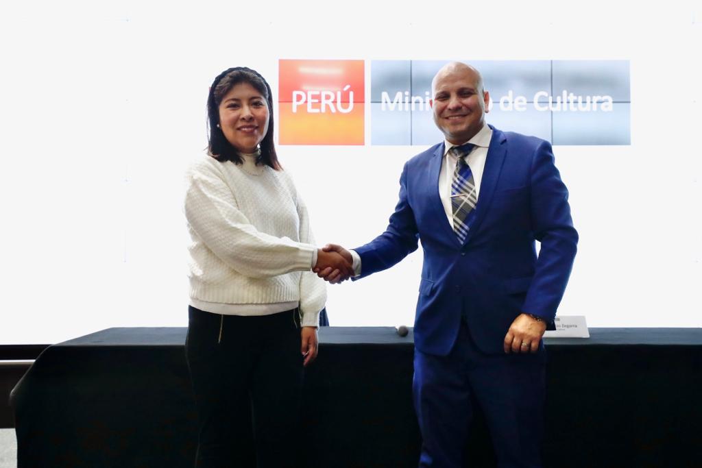 Ministra Betssy Chavez: “Desde el Ministerio de Cultura trabajaremos por construir un país más igualitario”
