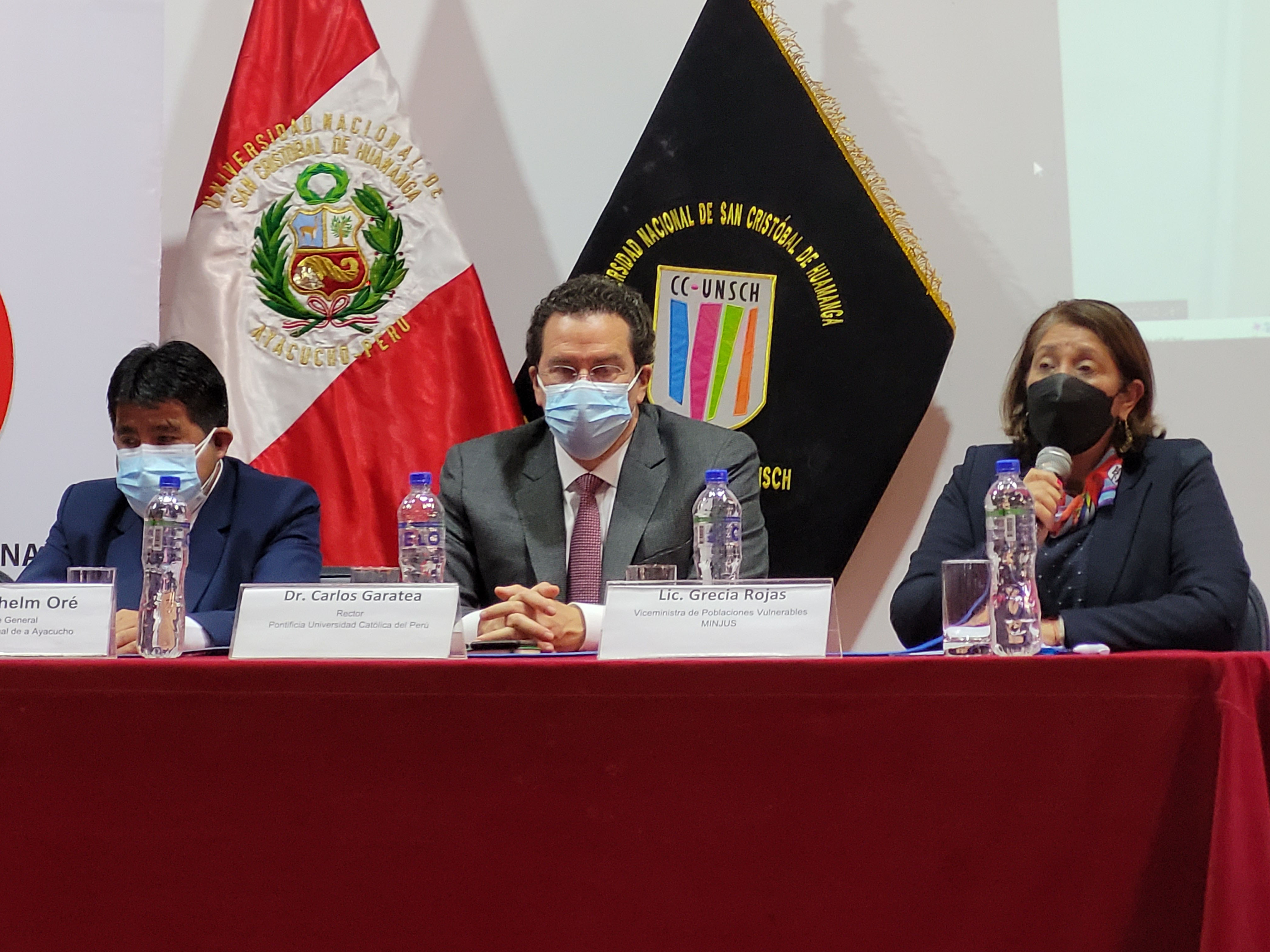 foro sobre población desplazada, familiares y víctimas de la violencia