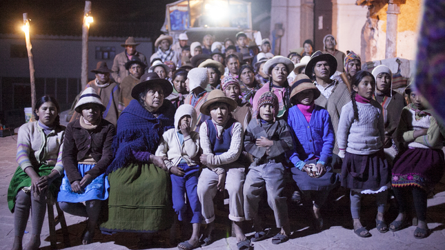 Ministerio de Cultura entrega premio a la Mejor Película Peruana del Festival de Cine de Lima PUCP a “Willaq pirqa, el cine de mi pueblo"