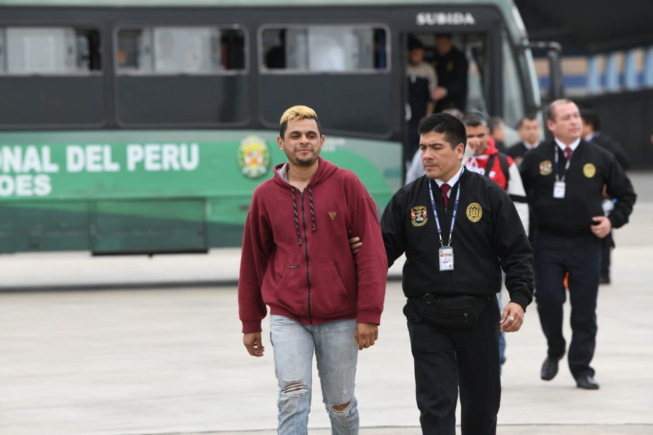 En el marco de plan Migración Segura 2019, hoy se expulsó a cuarto grupo de extranjeros por vulnerar Ley de Migraciones.