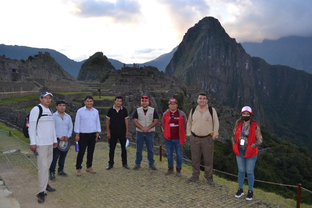 Ministerio de Cultura en conjunto con Mincetur y Minam realizaron visita técnica a la Llaqta de Machupicchu