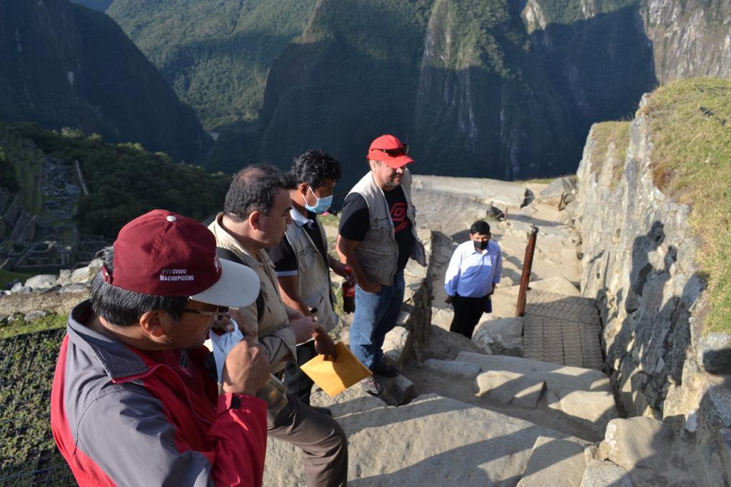 Ministerio de Cultura en conjunto con Mincetur y Minam realizaron visita técnica a la Llaqta de Machupicchu