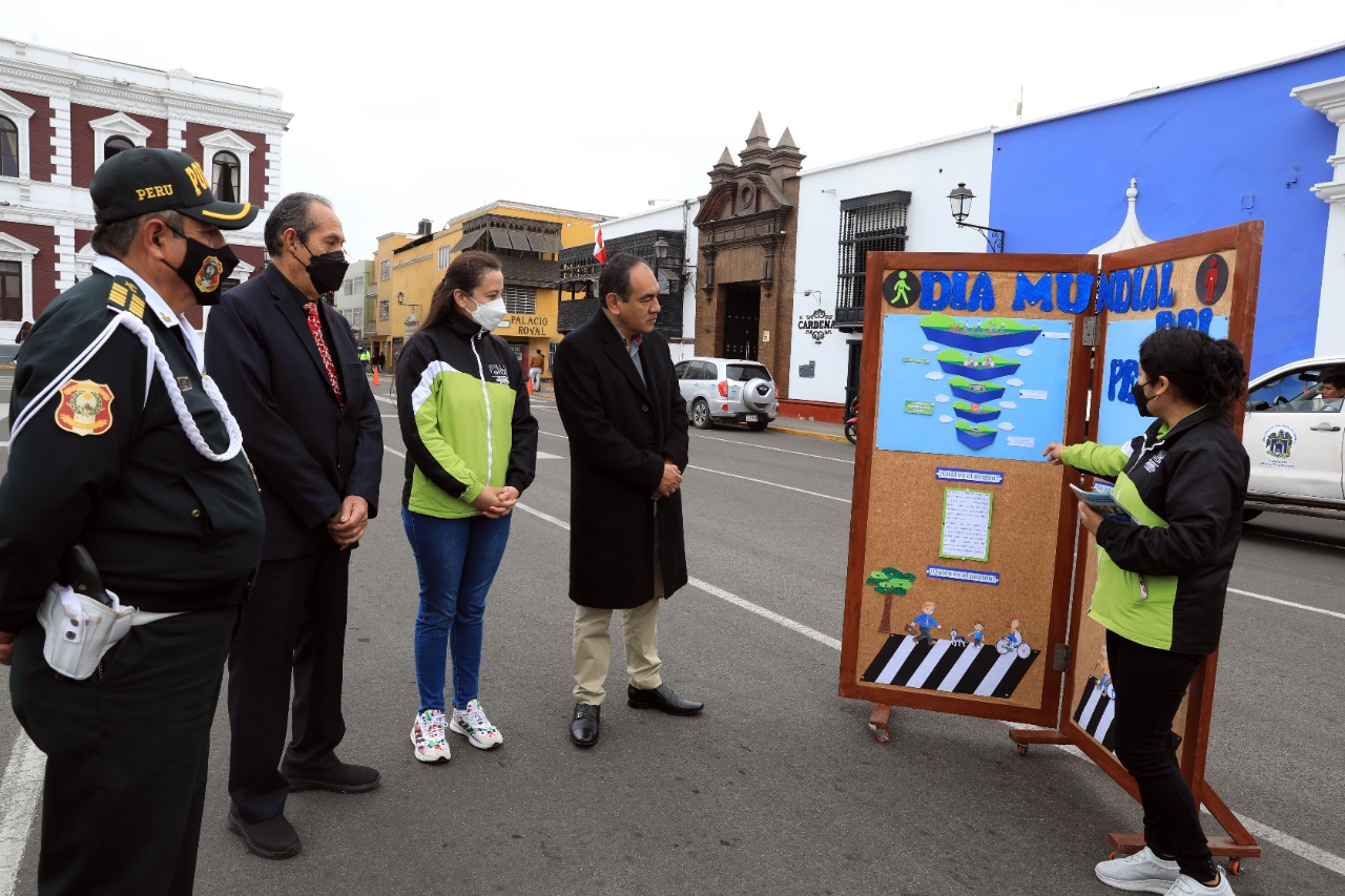 EXPOSICIÓN 1