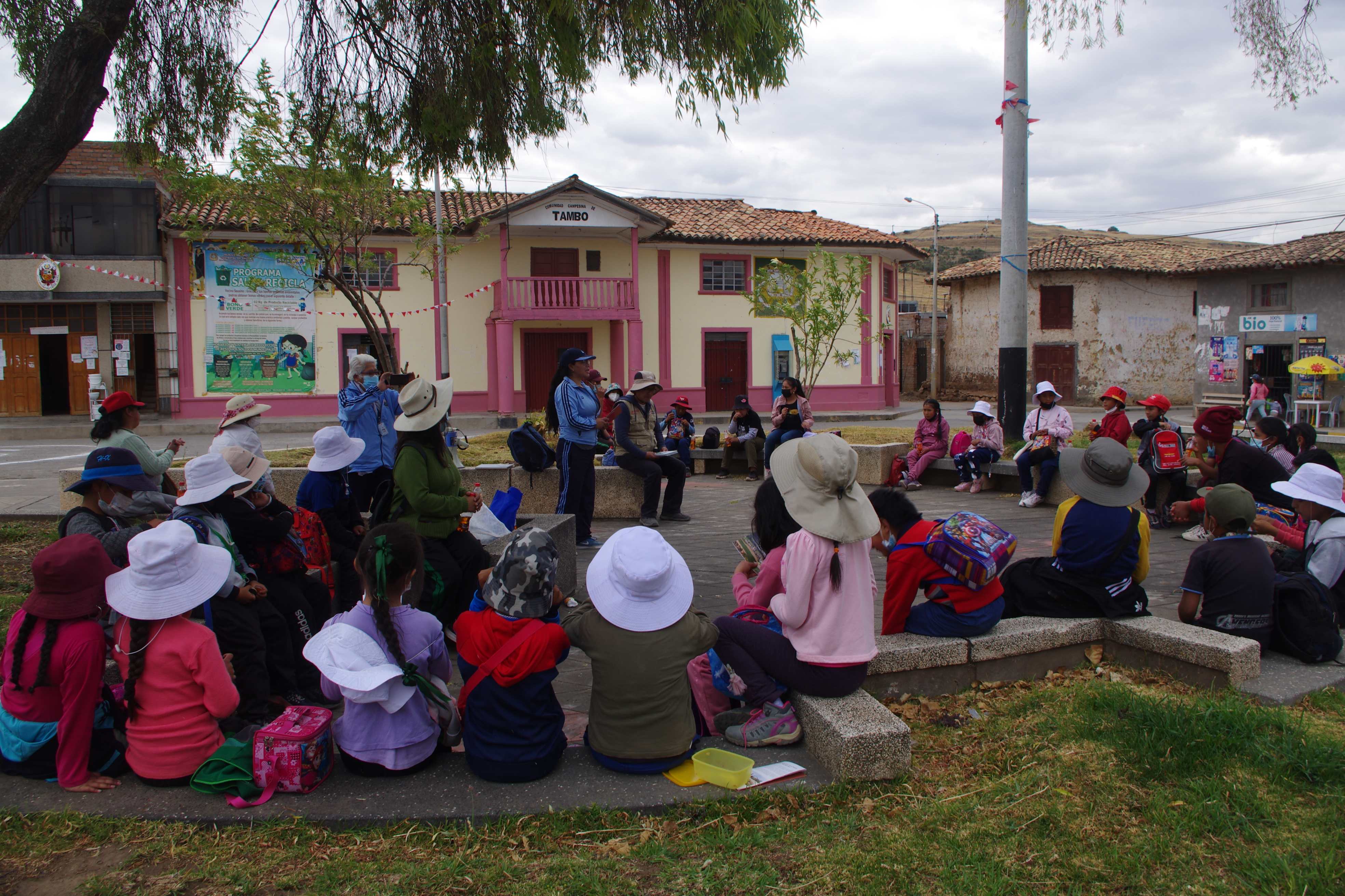 Escolares de Jauja recorrieron tramo del Qhapaq Ñan en la región Junín