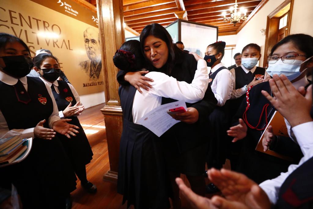 Ministra de Cultura participó en la entrega de primera etapa de recuperación de la biblioteca personal de Jorge Basadre en Tacna