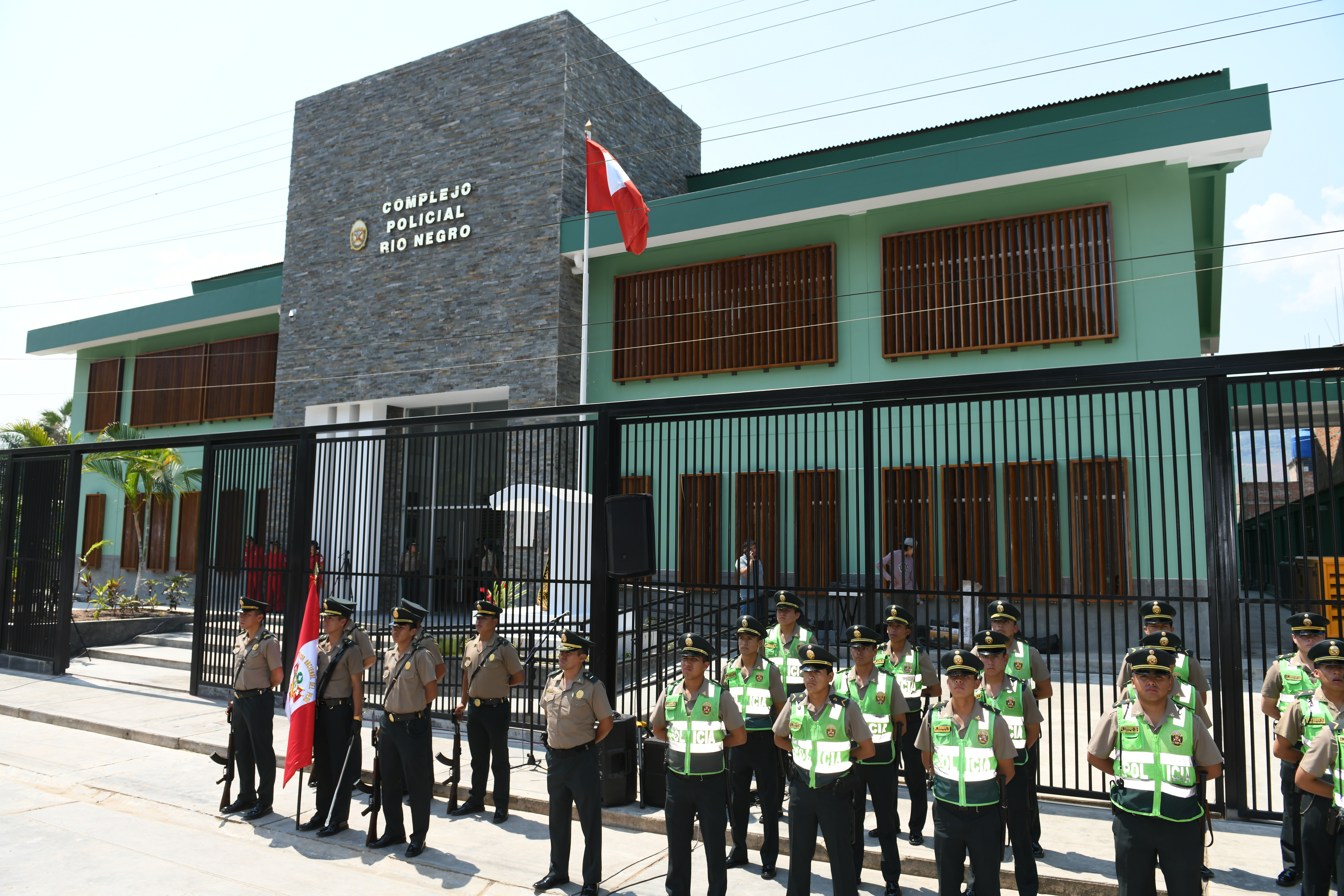 Nuevo complejo policial Río Negro en Junín beneficiará a 30,000 personas.