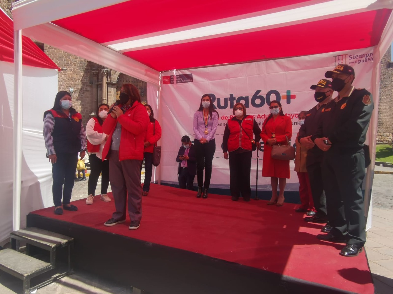 Feria personas adultas mayores