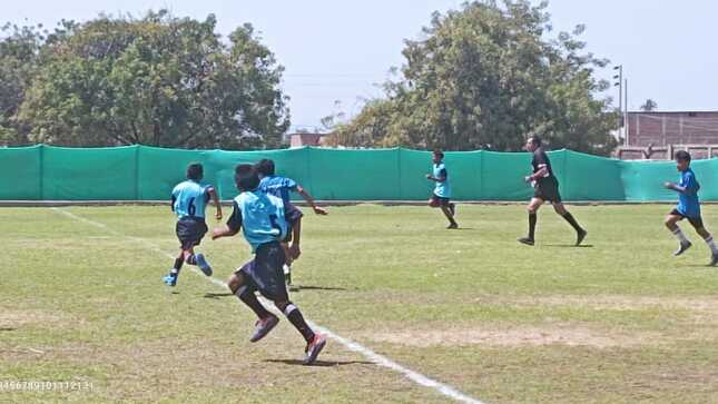 Equipos de futbol de varones vienen participando con marcado éxito en Juegos Escolares y Para deportivos 2022.
