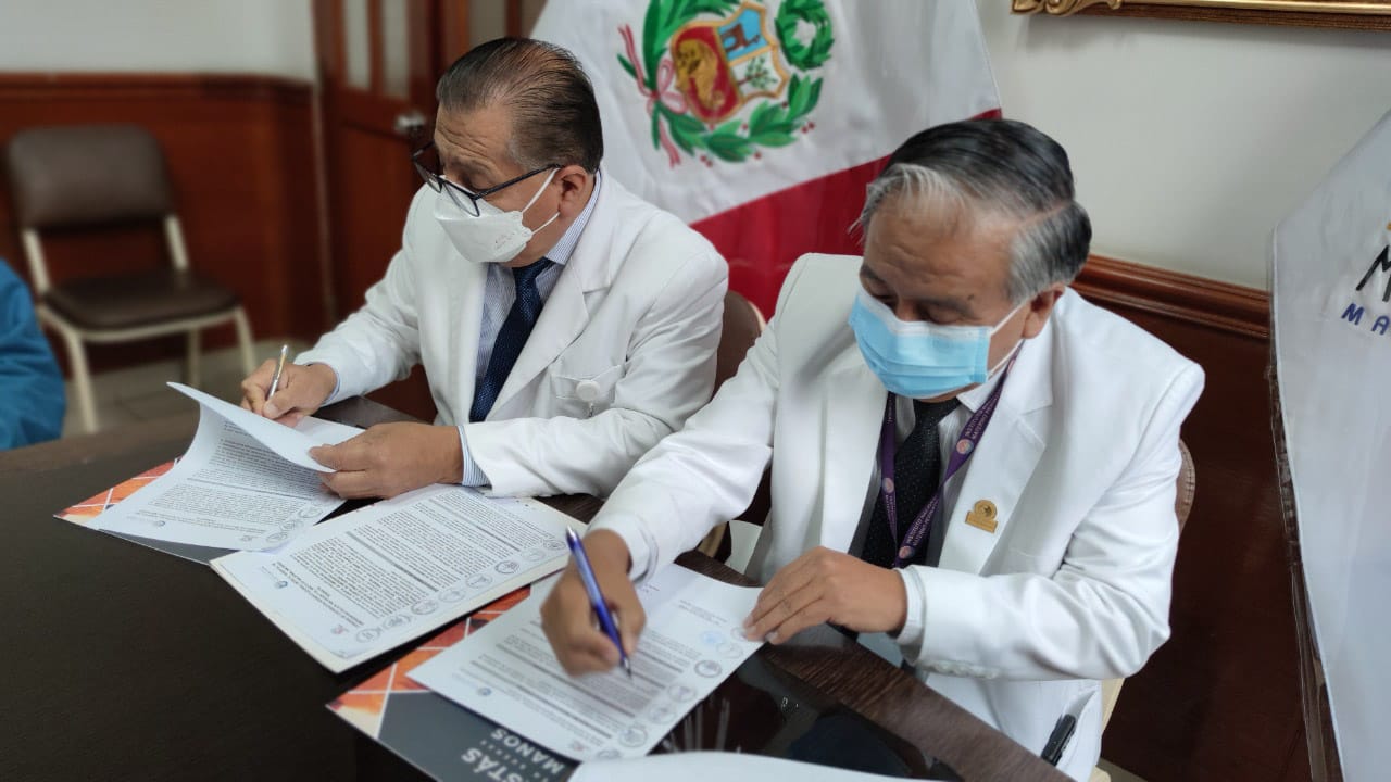 Hospital de Emergencias Villa El Salvador y Maternidad de Lima firman convenio