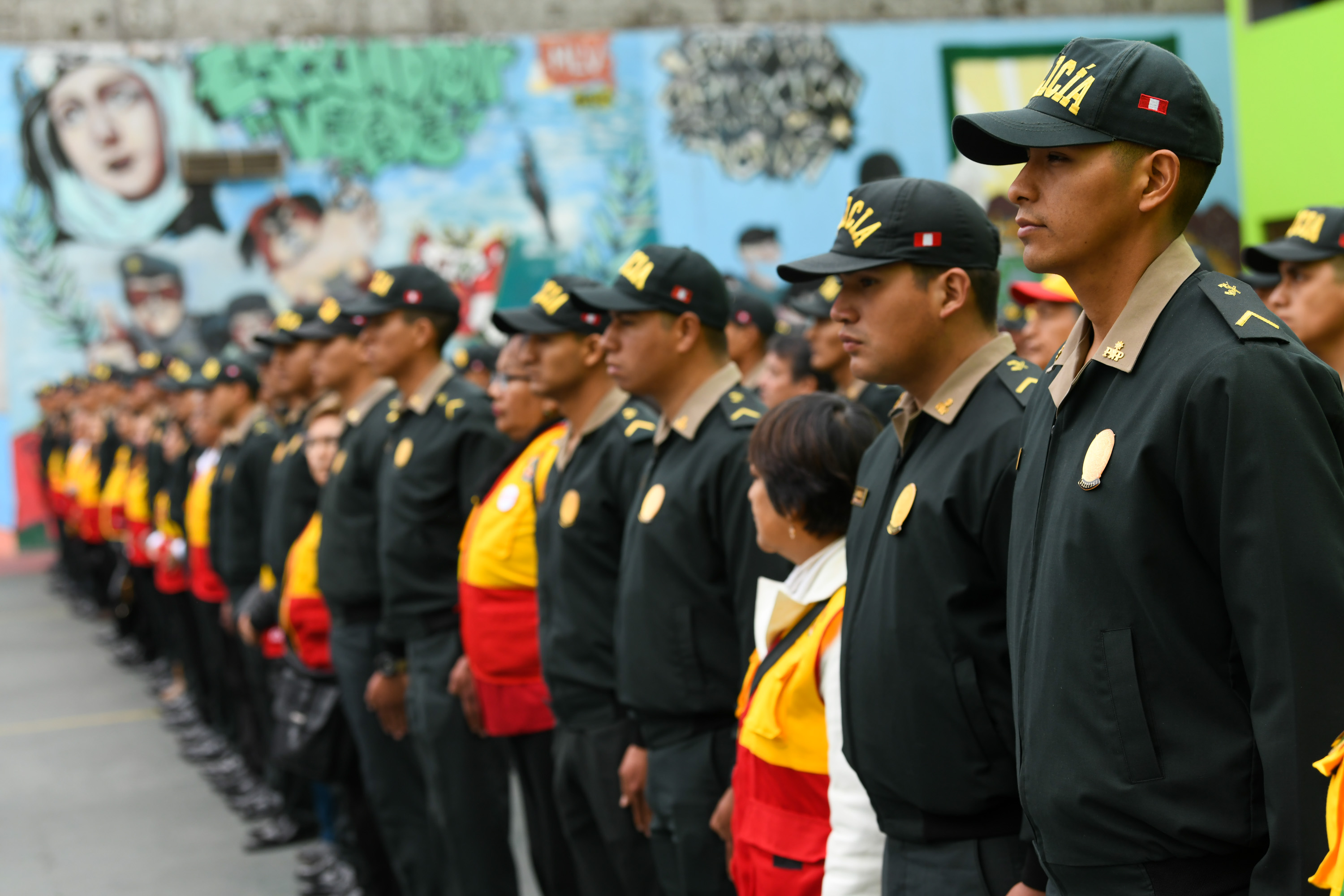 280 policías de reciente egreso fueron capacitados en prevención social del crimen para sumarse a Barrio Seguro.