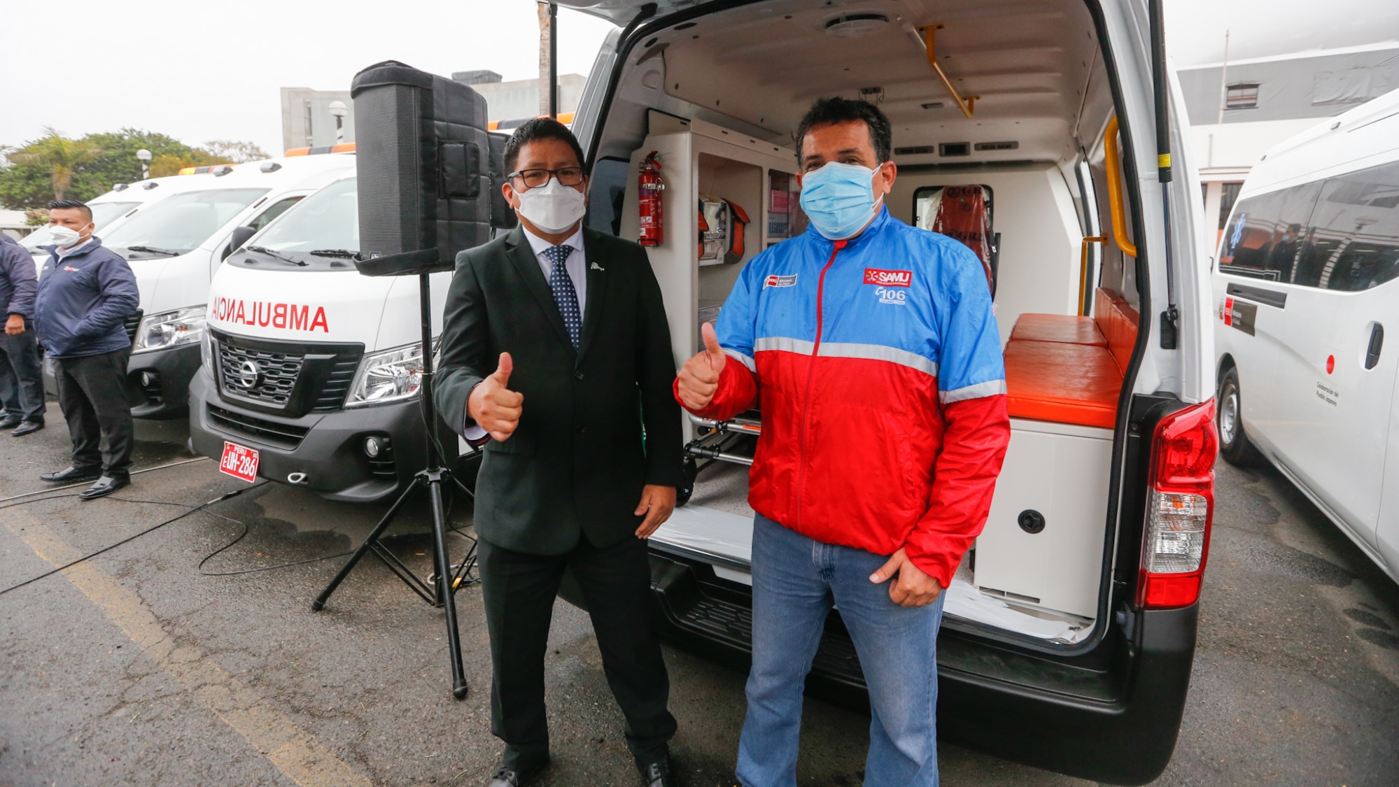 Diris de Lima Metropolitana fortalecen su capacidad de asistencia médica con 17 nuevas ambulancias