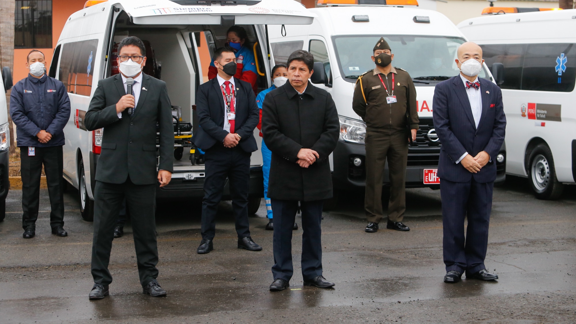 Diris de Lima Metropolitana fortalecen su capacidad de asistencia médica con 17 nuevas ambulancias