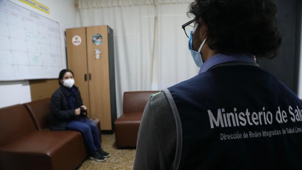 Especialista resalta la necesidad de hablar abiertamente del suicidio para concientizar y prevenirlo