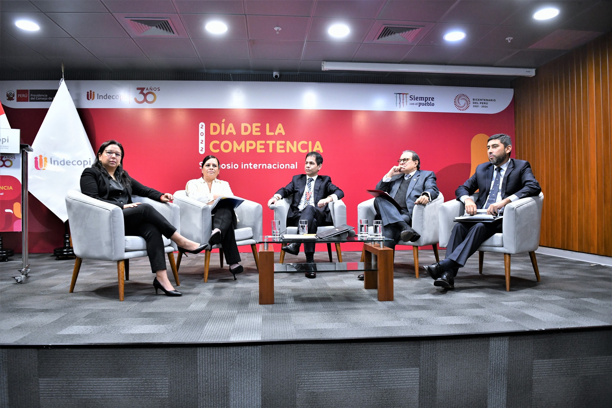 Encuesta de Ipsos revela que número de empresas que adoptó medidas para cumplimiento de normas de libre competencia se incrementó a 60 %