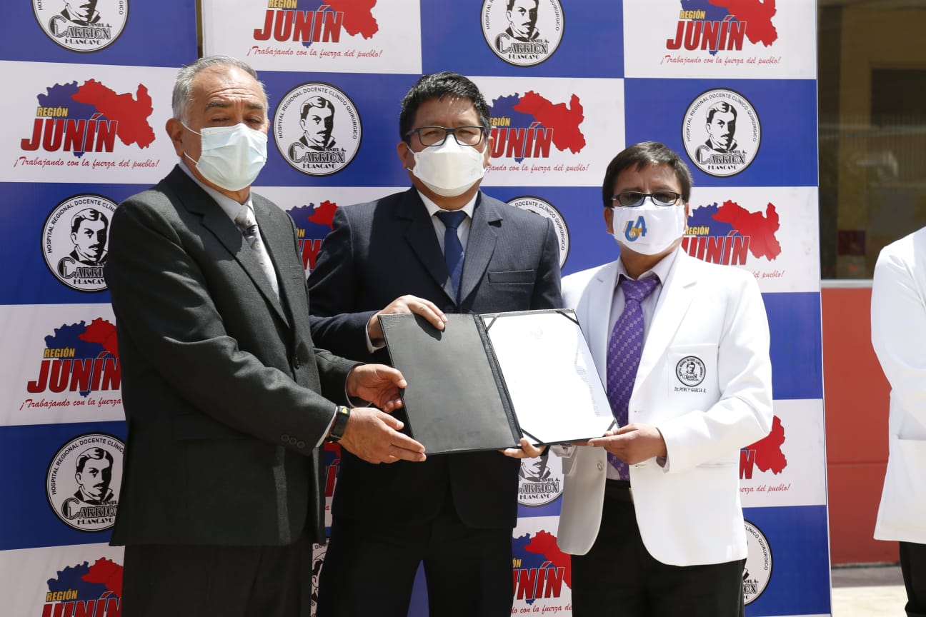 Perú cuenta con 15 instituciones de salud acreditadas para realizar trasplante de córnea