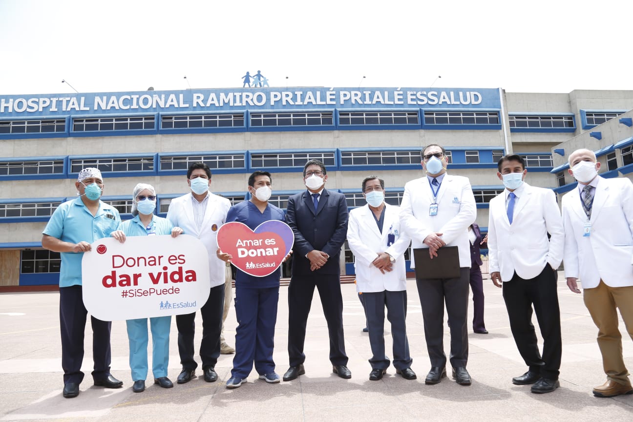 Perú cuenta con 15 instituciones de salud acreditadas para realizar trasplante de córnea