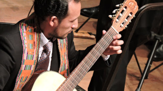 Como invitado especial participará el destacado maestro Percy Bravo del Pino, concertista de guitarra de la Orquesta Sinfónica Nacional del Perú.