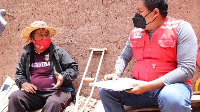 Usuario y trabajador del programa contigo