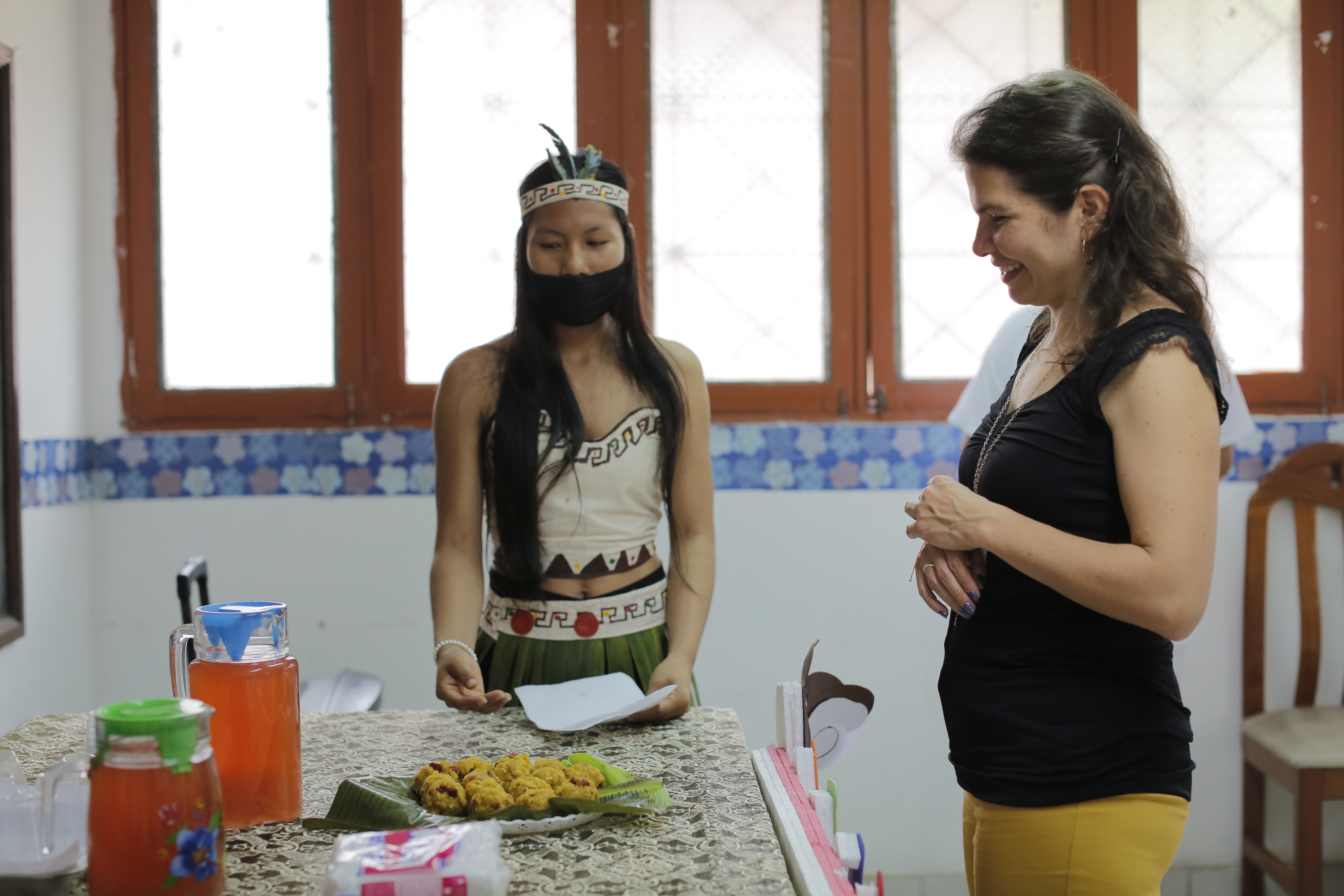 Ministra Claudia Dávila supervisa servicios del MIMP en Iquitos