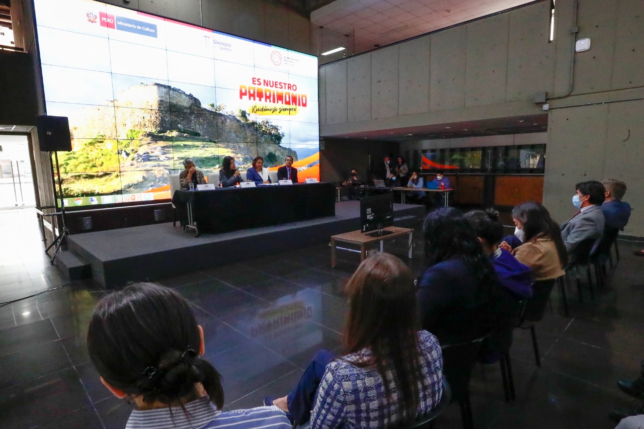 Ministra de Cultura presentó proyecto “Respuesta de Emergencia para la Salvaguardia del Patrimonio del Sitio Arqueológico Fortaleza Kuélap”