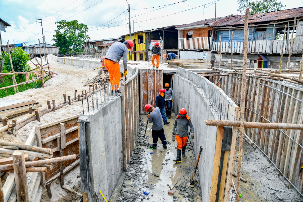 Archivo de imagen .jfif,  título de imagen construcción de la carretera a cabo López 