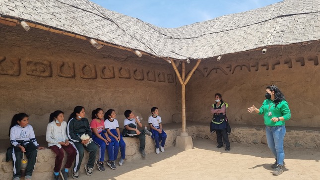 Escolares visitaron el circuito accesible para personas con discapacidad visual en la zona arqueológica Huaycán de Cieneguilla