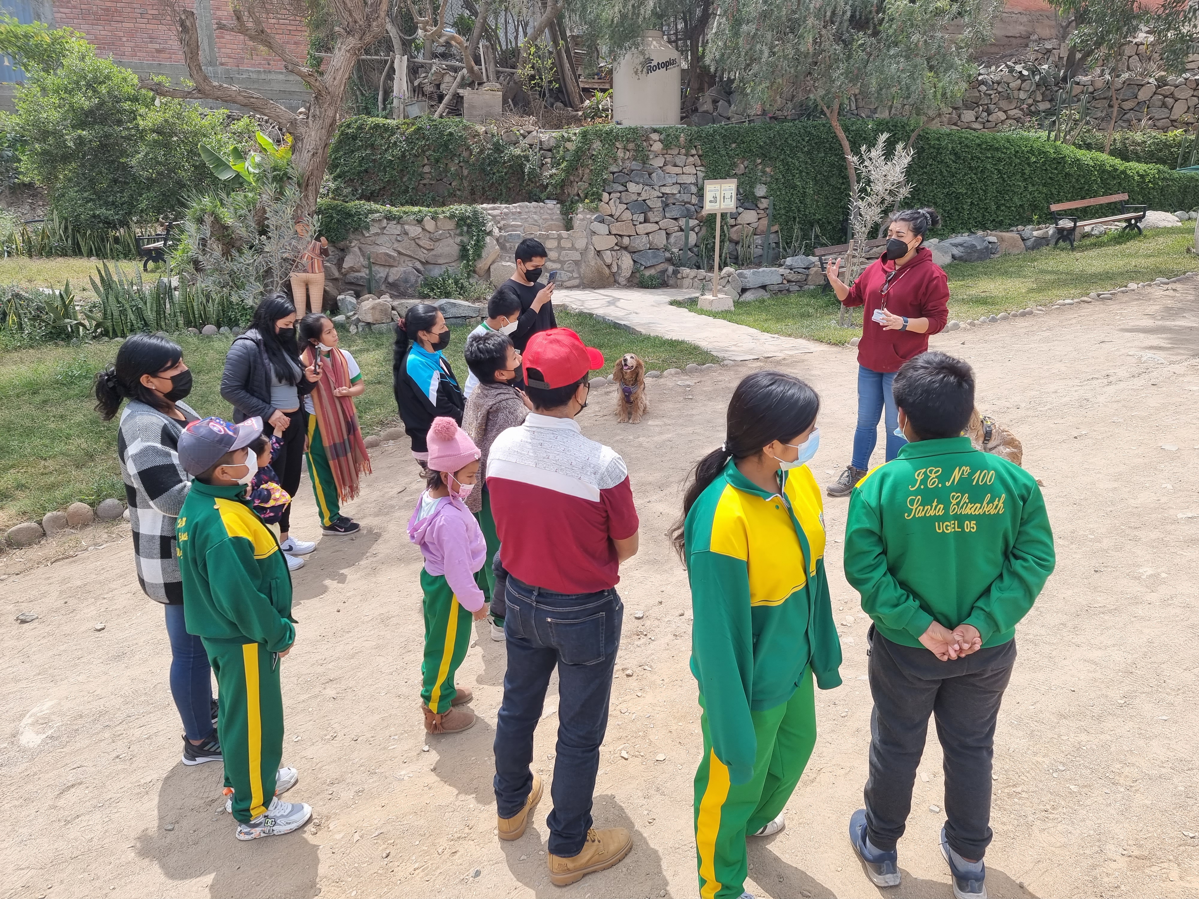 Escolares visitaron el circuito accesible para personas con discapacidad visual en la zona arqueológica Huaycán de Cieneguilla