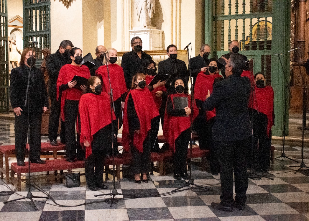 El Coro Nacional, la Orquesta Sinfónica Nacional y la Orquesta Sinfónica Nacional Juvenil Bicentenario se sumaron a las actividades del aniversario.