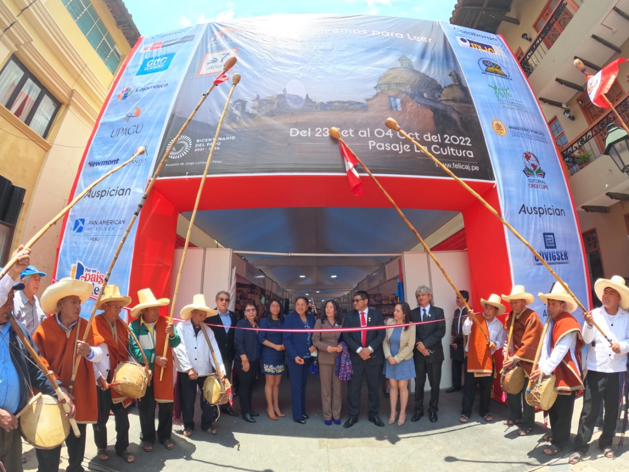 Viceministra de Patrimonio Cultural e Industrias Culturales inaugura la VII Feria del Libro de Cajamarca