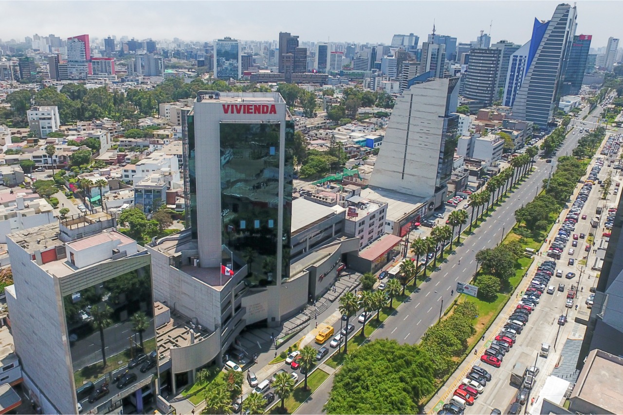 Edificio de la sede del Ministerio de Vivienda, Construcción y Saneamiento.