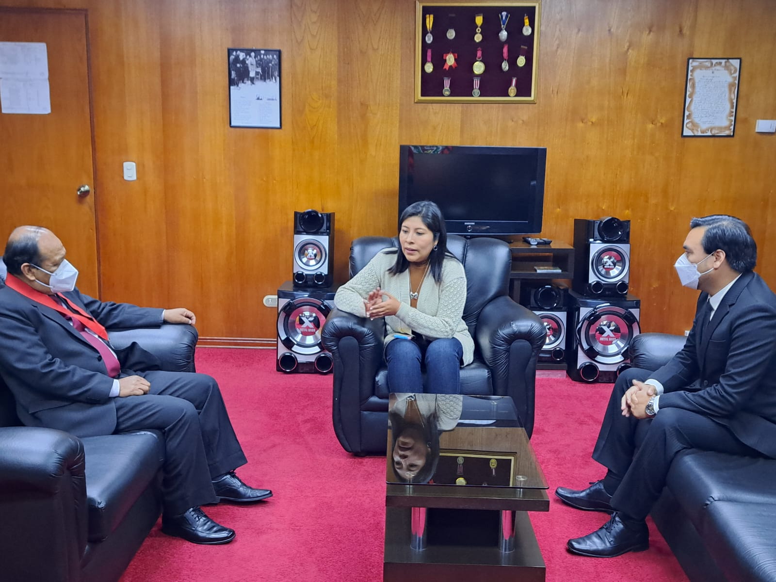 Ministra de Cultura firmó convenios con el Gobierno Regional y la Corte Superior de Justicia de Tacna