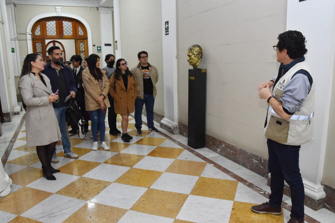 Primera visita guiada al Palacio de Justicia.