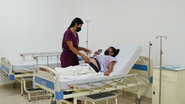 Madres gestante es atendida en el Centro de Salud de Morales