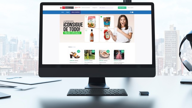Imagen de computadora con presentación de la plataforma virtual Perú Imparable