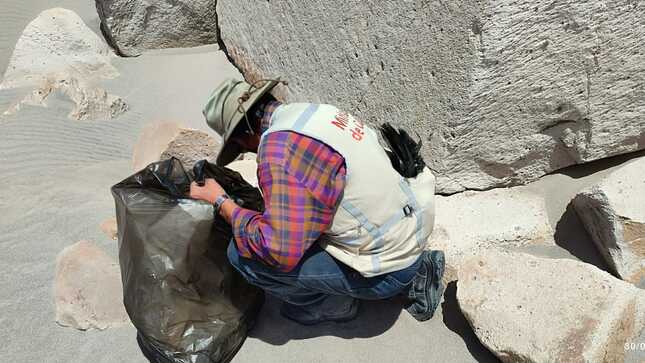 Arequipa: Se iniciaron los trabajos de limpieza y recuperación del Repositorio de Petroglifos en el Valle de Majes