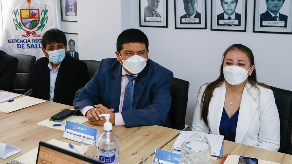 Miembros de la Comisión Intergubernamental de Salud socializan propuestas para mejorar la gestión sanitaria a nivel nacional