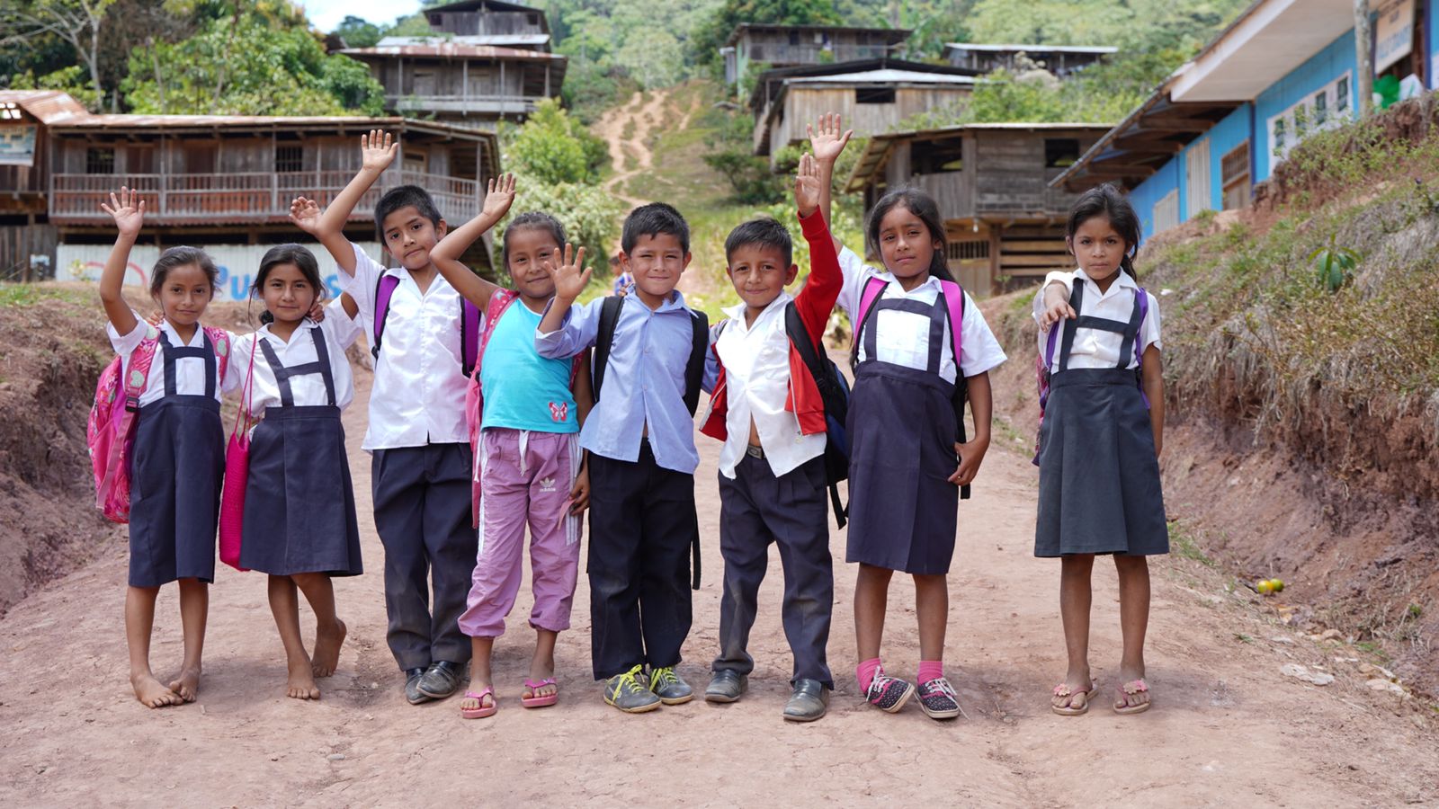 Niños beneficiarios de la zona de Valle Grande