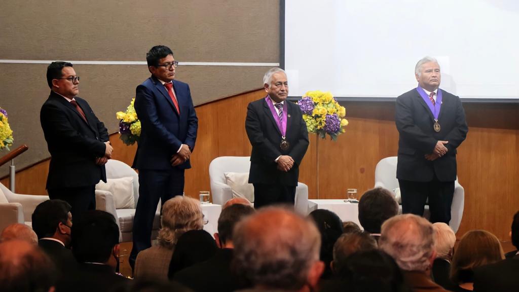 Minsa y Colegio Médico del Perú conmemoran el Día de la Medicina Peruana