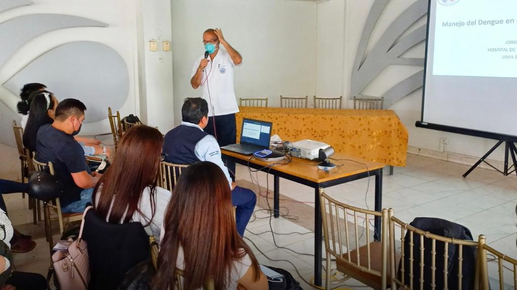 Huánuco: fortalecen capacidades del personal de salud en manejo integrado clínico y terapéutico contra el dengue