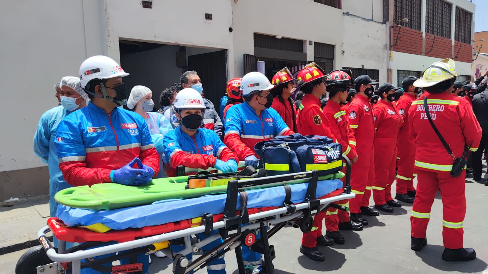 Minsa presenta acciones para proteger la vida y la salud de la población que acompañará procesión del Señor de los Milagros
