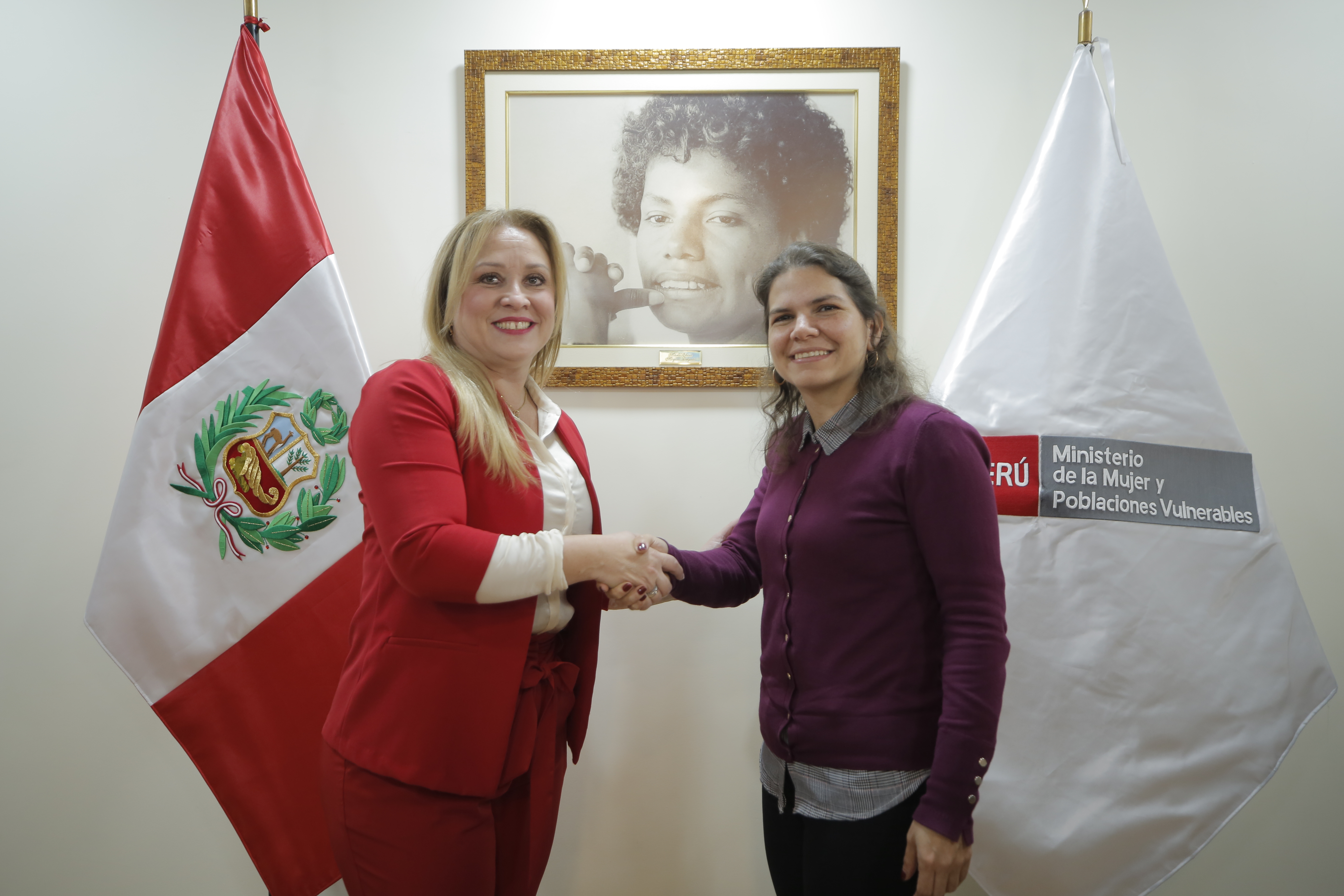 Reunión con la ministra de la mujer de Paraguay