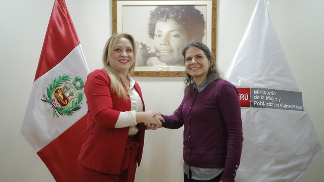 Reunión con la ministra de la mujer de Paraguay