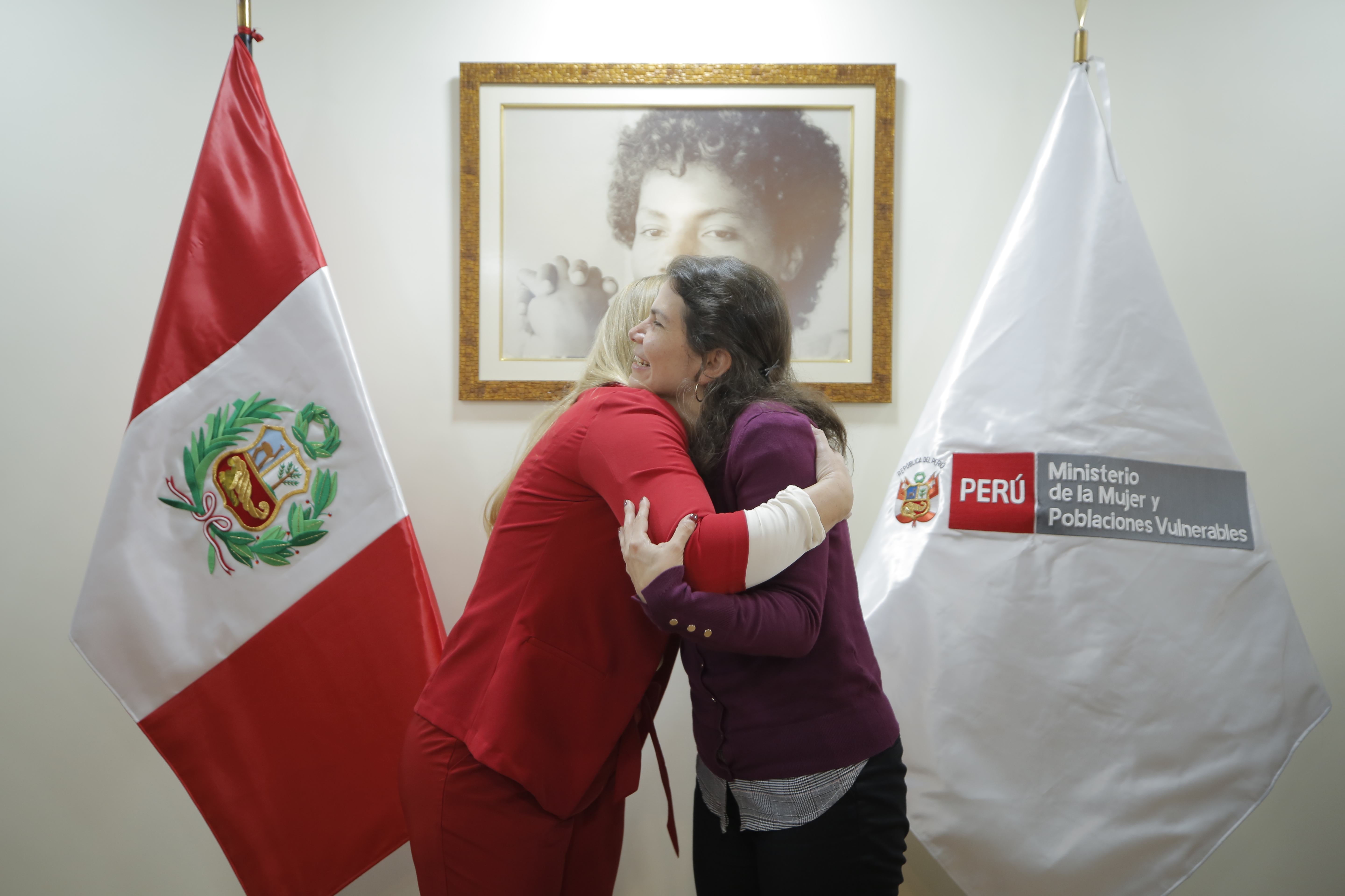 Reunión con la ministra de la mujer de Paraguay