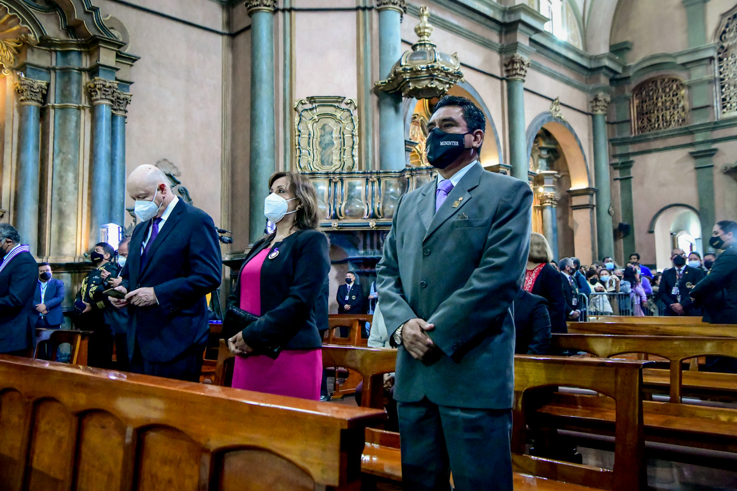 Ministro del Interior participó en Santa Misa por la Nación en el Santuario de Las Nazarenas