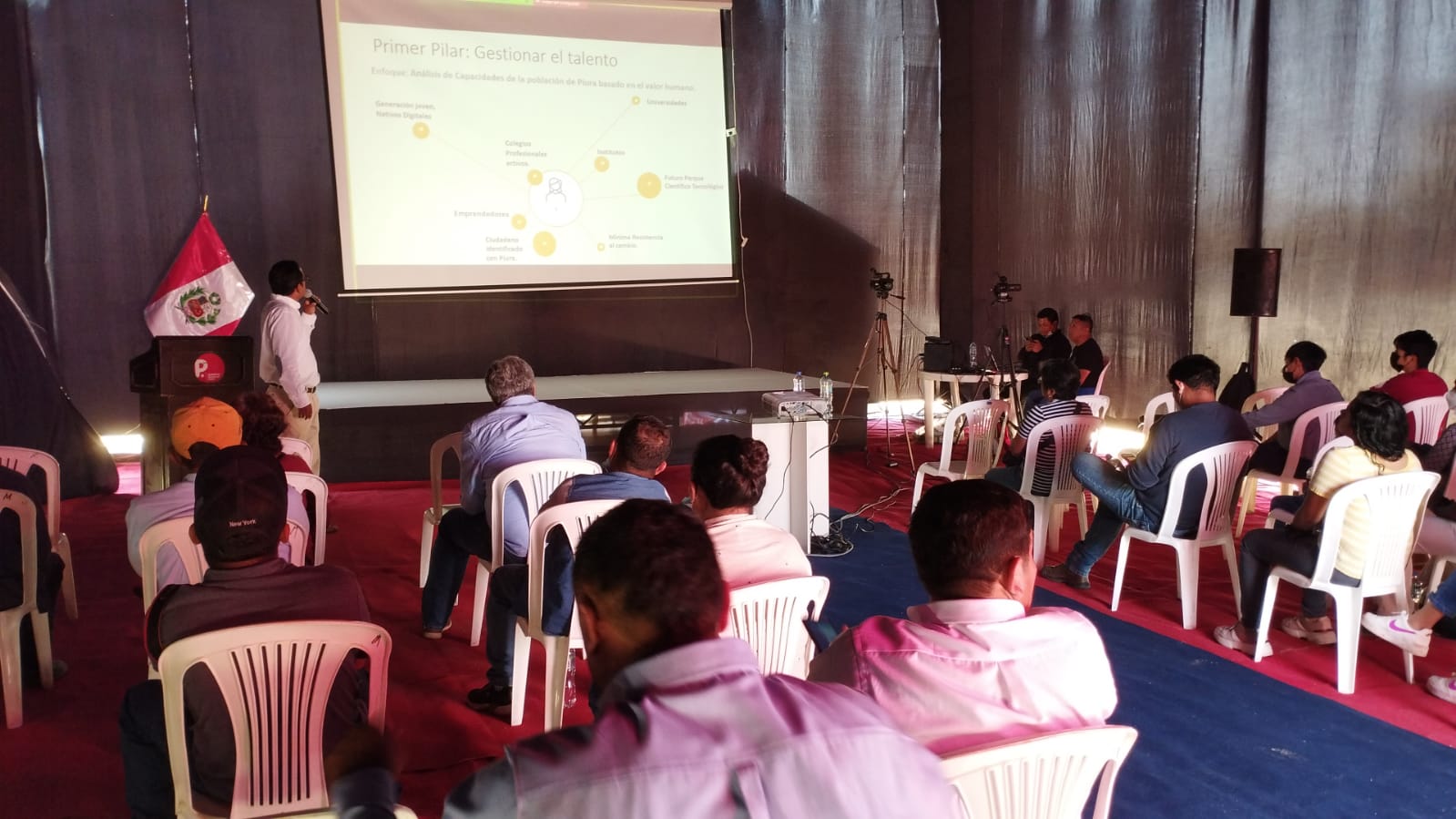 Región Piura registra casi 400 proyectos de innovación y desarrollo a nivel de colegios