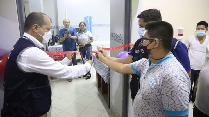 Loreto centro de salud Nauta recibe equipos médicos para la lucha contra el cáncer